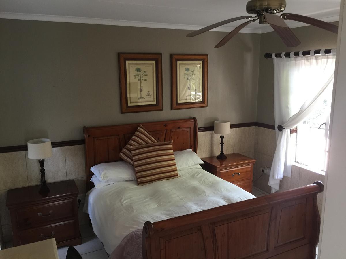 Summerview Guest Lodge Johannesburg Exterior foto