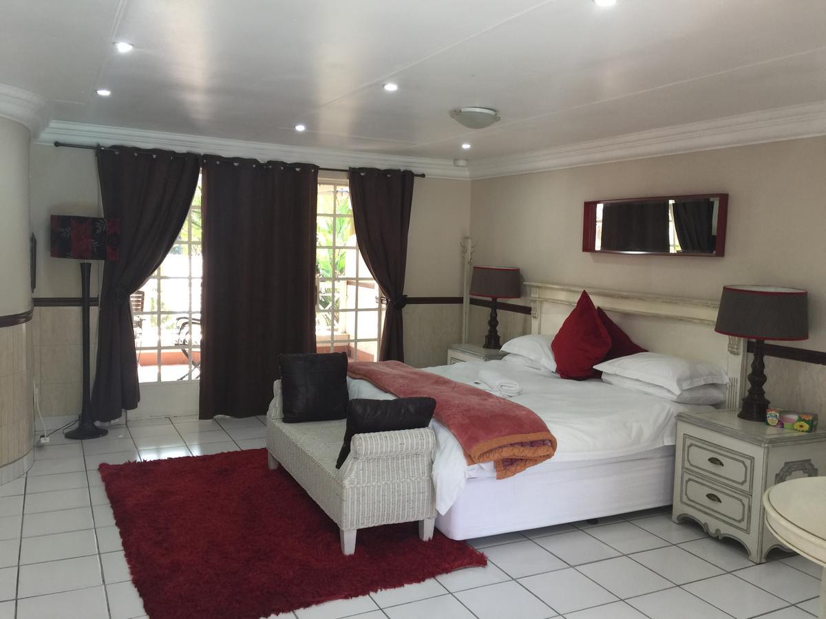 Summerview Guest Lodge Johannesburg Exterior foto