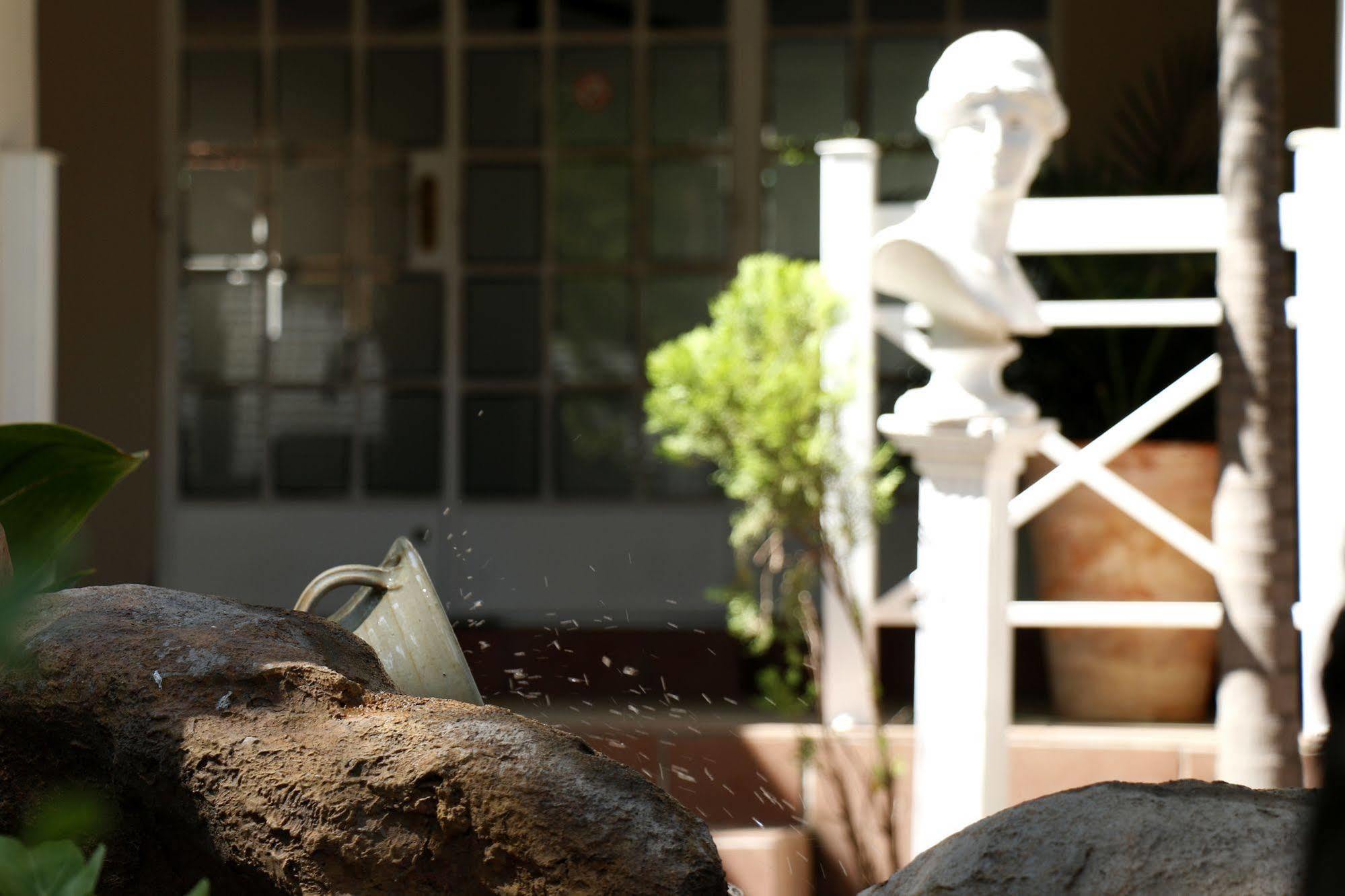Summerview Guest Lodge Johannesburg Exterior foto