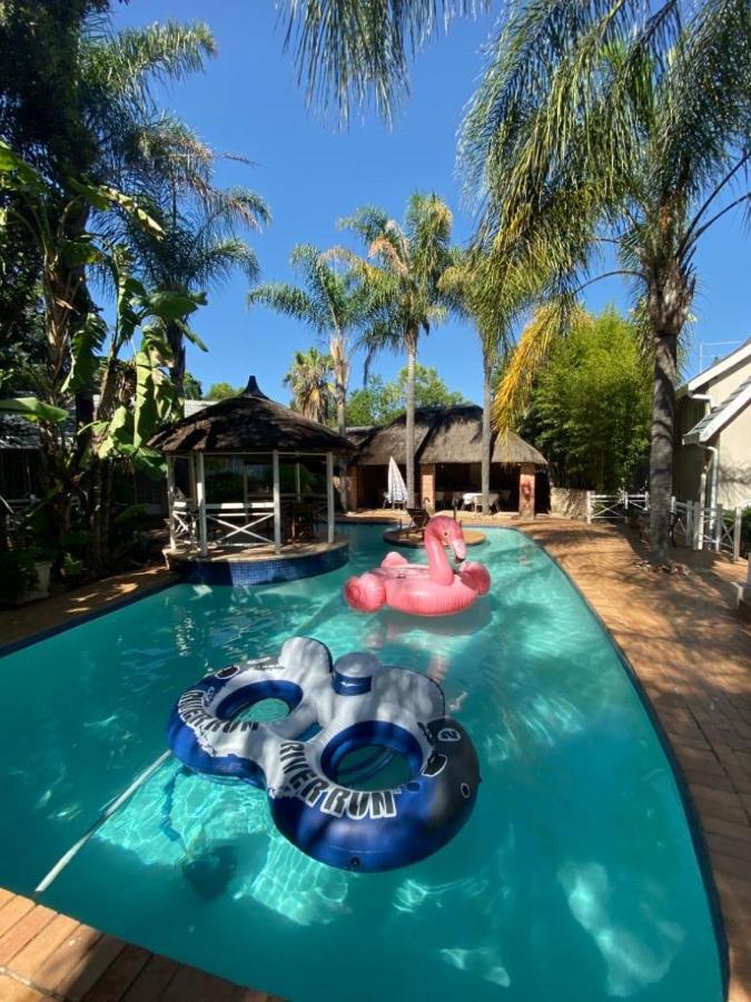 Summerview Guest Lodge Johannesburg Exterior foto